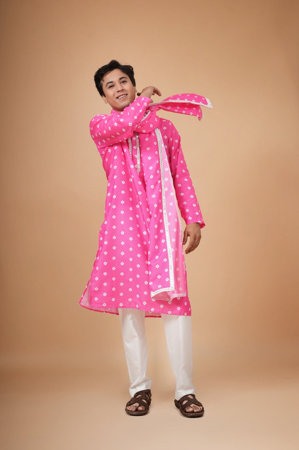 Gulabi Bandhej Kurta Set