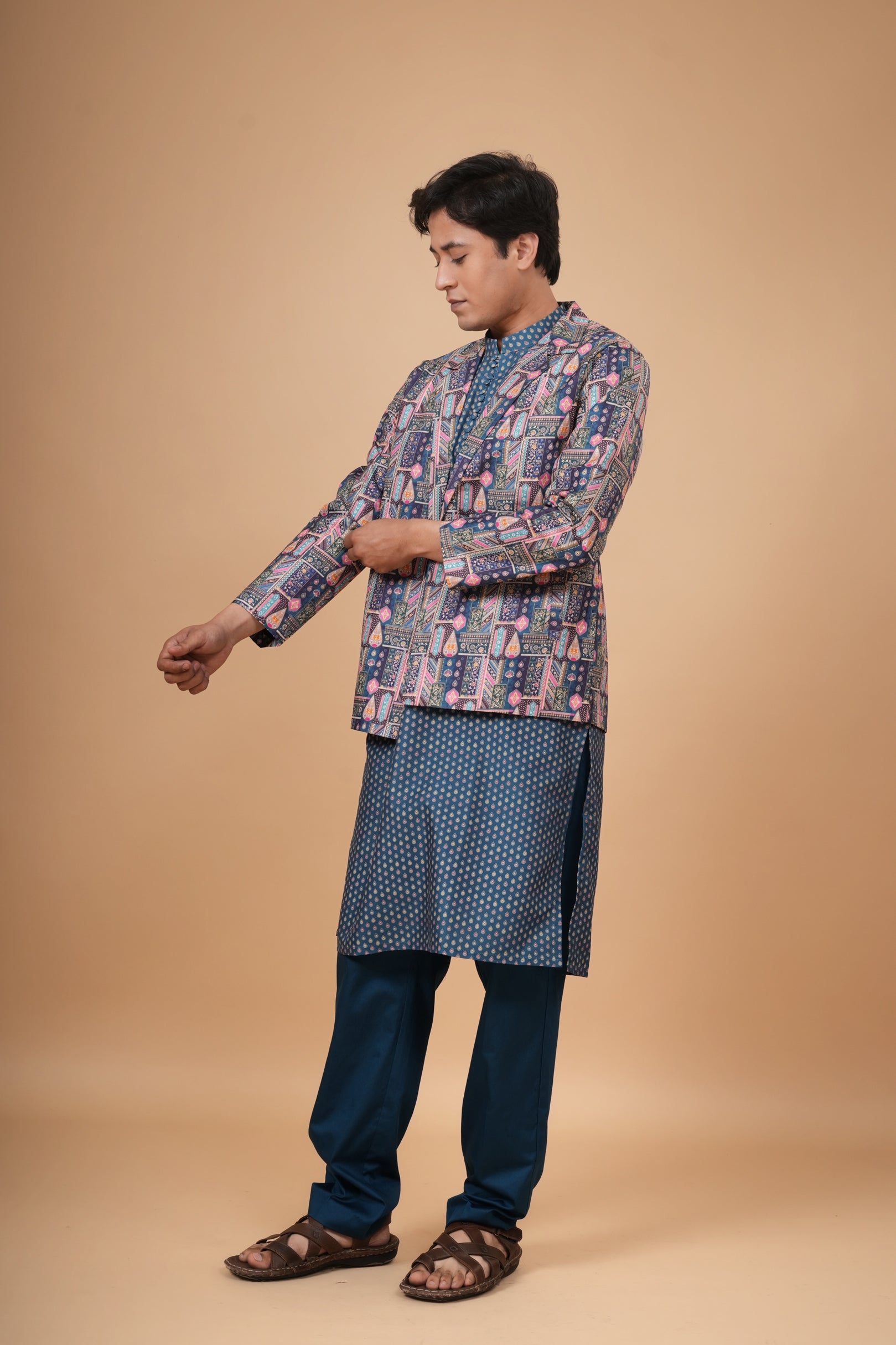 Saanjh Coat and Kurta Set