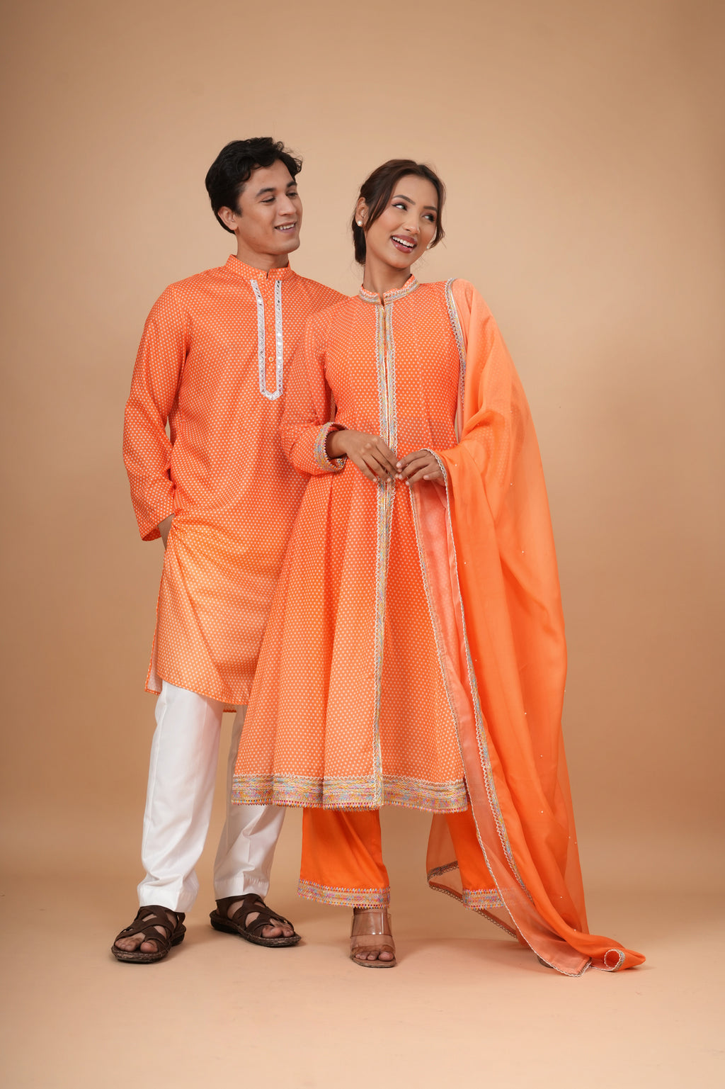 Kesari Bandhej Set