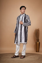 Dhaara Kurta Set