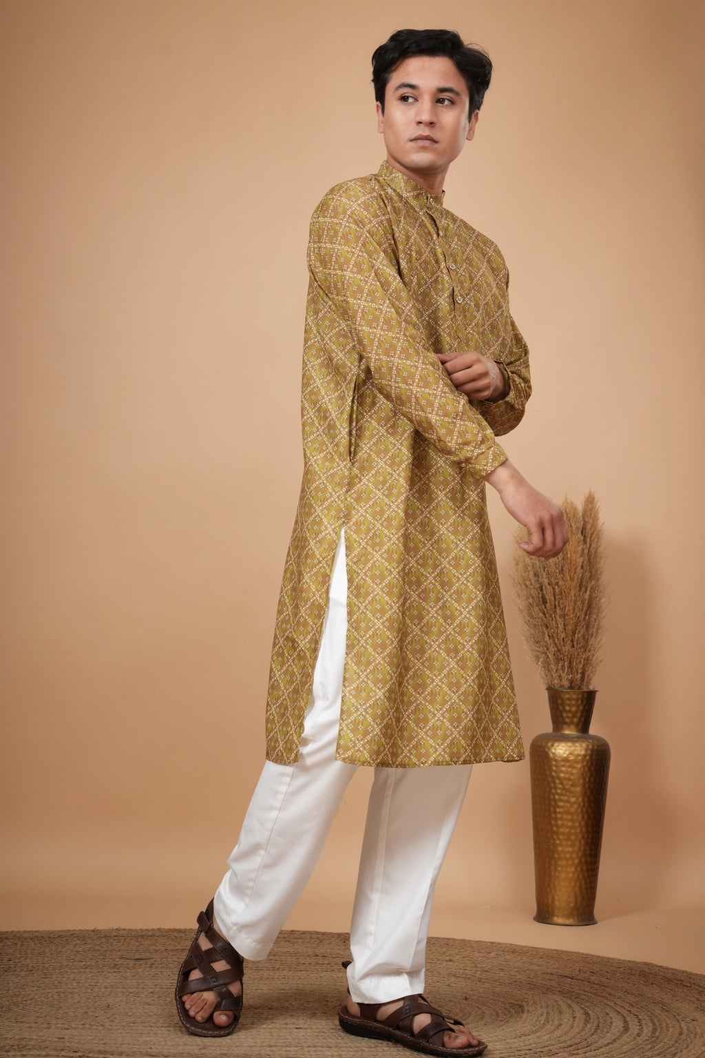Swarnima Kurta Set
