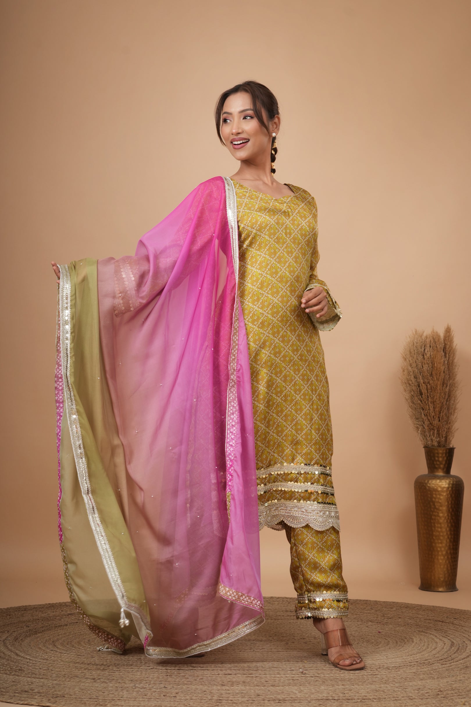 Swarnima Kurta Set