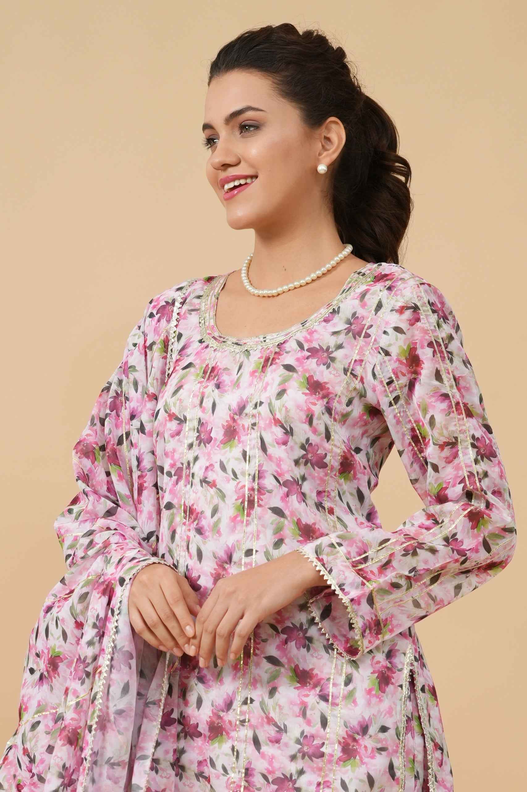 Ruhani Kurta set